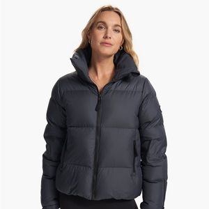 NWT Vuori Hillside Down Jacket